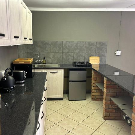 Ama Zulu Guesthouse & Safaris Hluhluwe Εξωτερικό φωτογραφία