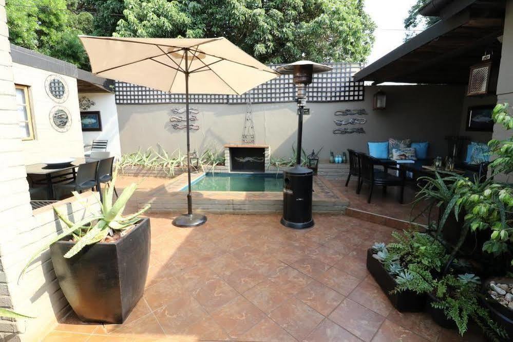Ama Zulu Guesthouse & Safaris Hluhluwe Εξωτερικό φωτογραφία